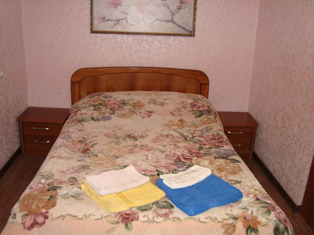 Studio On Stalevarov Near Meduniversity Zaporizhia Luaran gambar