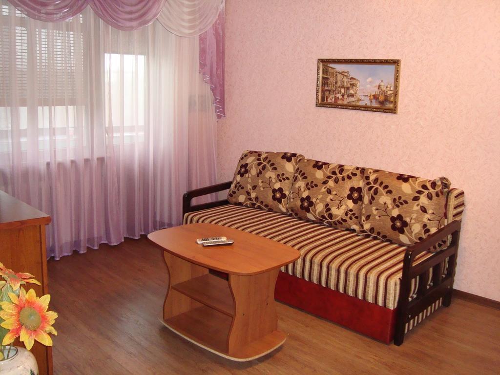 Studio On Stalevarov Near Meduniversity Zaporizhia Luaran gambar